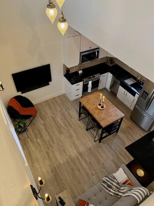 Brand New Custom Built Cottage In Downtown W/Pool! セイラム エクステリア 写真